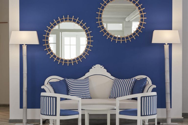 Mr-and-Mrs-White-Paros (4)